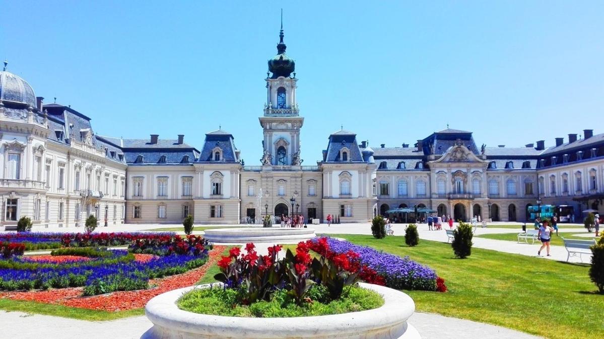 Luxury Apartments Keszthely Luaran gambar