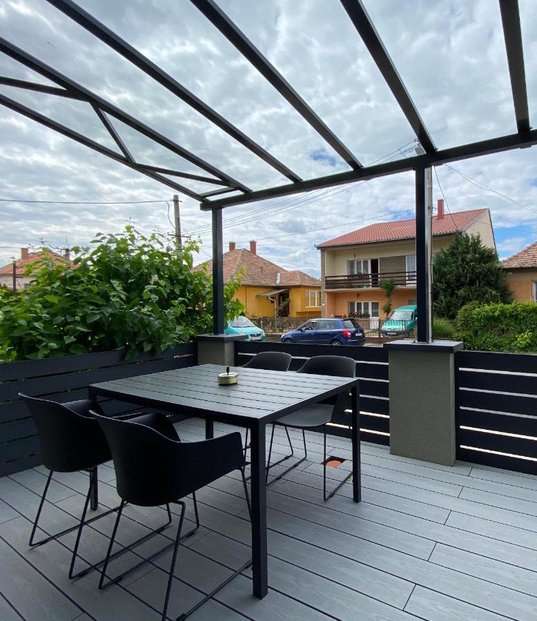 Luxury Apartments Keszthely Luaran gambar